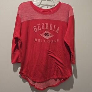 Blue‎ 84 Georgia Bulldogs 3/4 sleeve shirt ladies red and black logo Size Medium